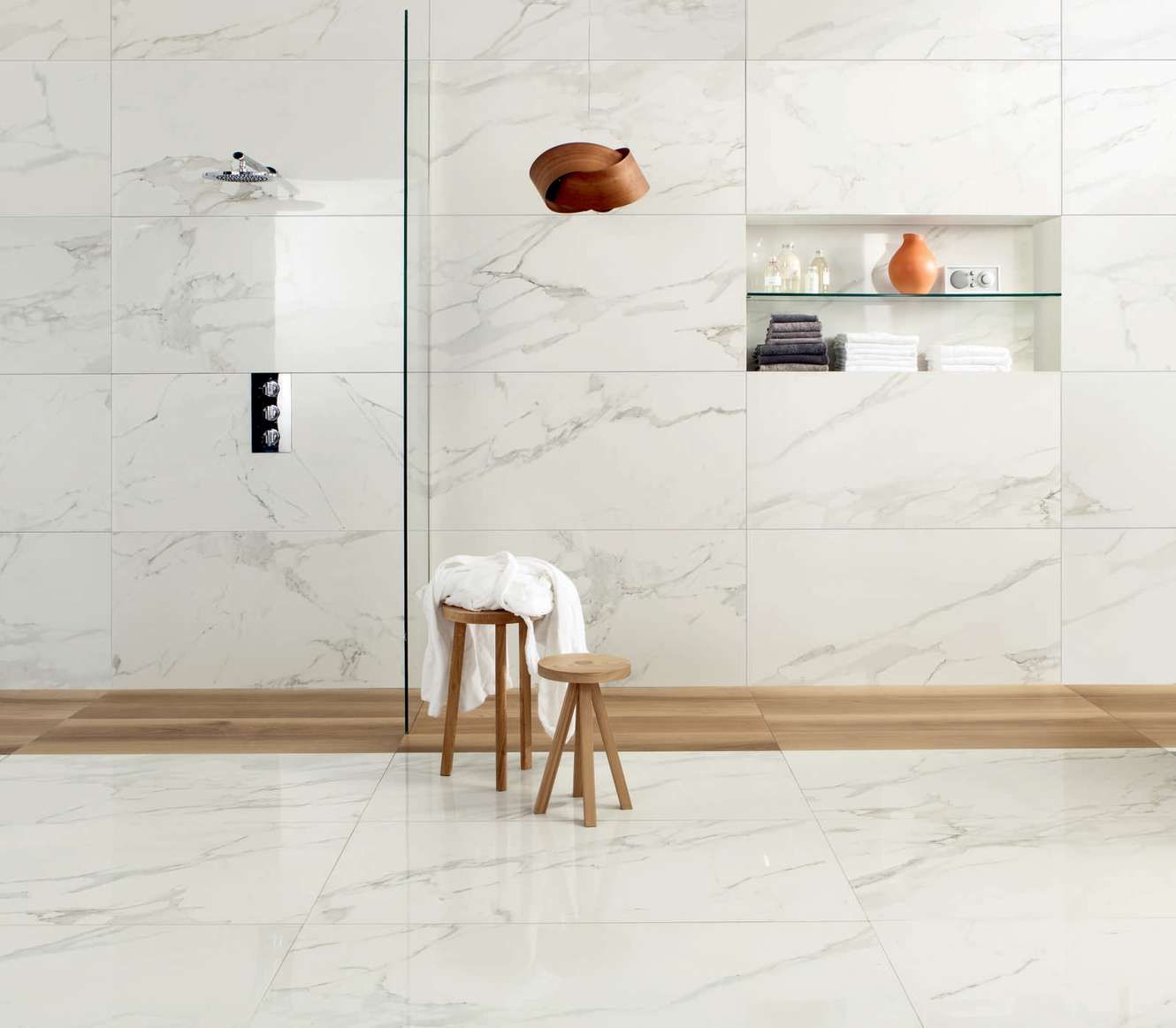 Anima Calacatta Oro 24x47 Polished