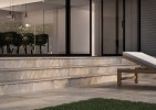 Frontier20 Silver Quartz 24x24 and Stair Tread
