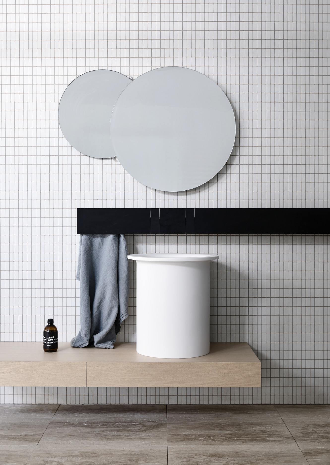 2x1 Mosaic White