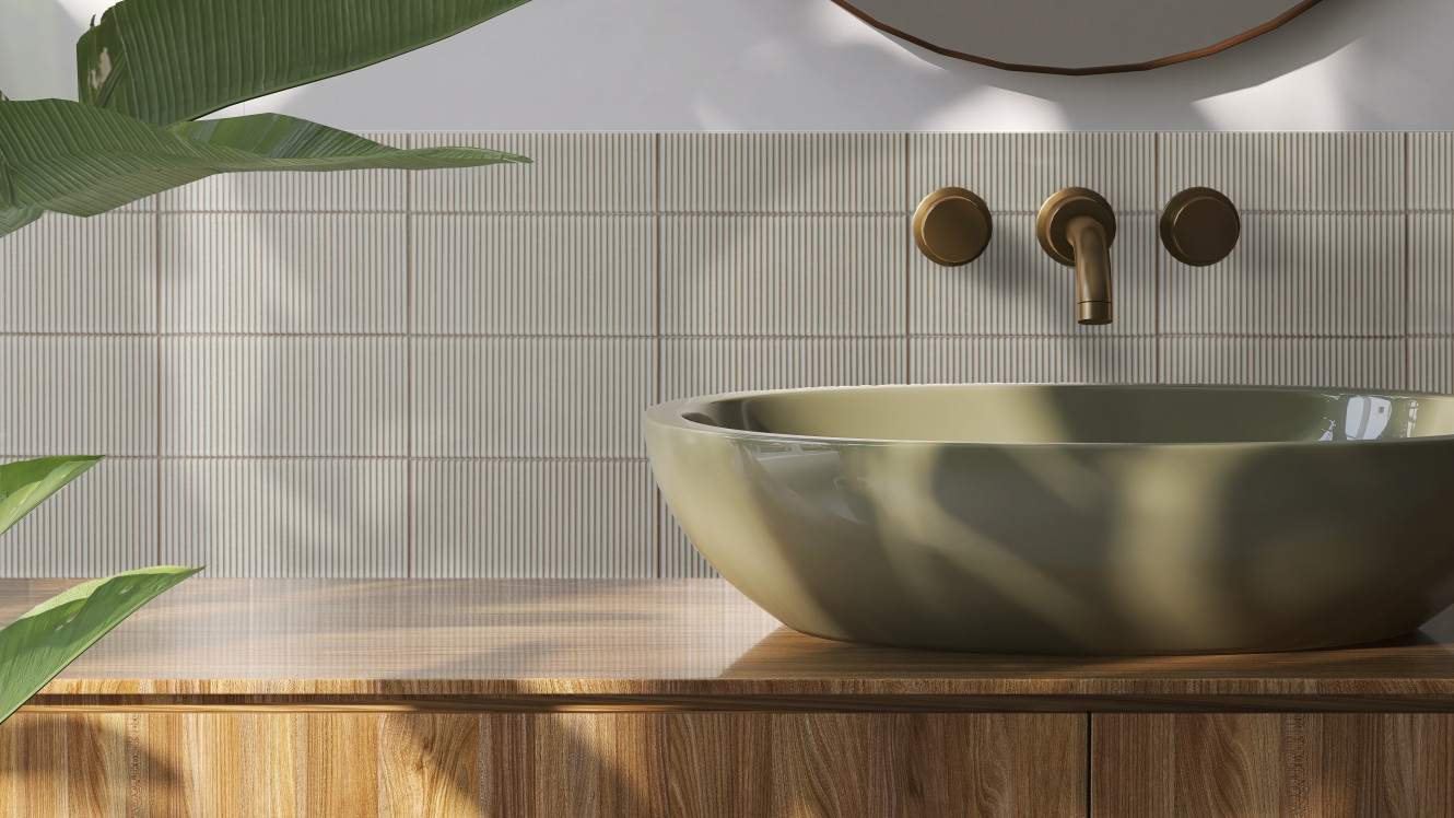 Ro Winter Sky Amphora