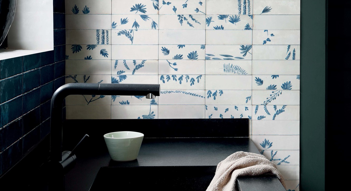 Rice Blu 2x6 and Bianco Leaf 2x6