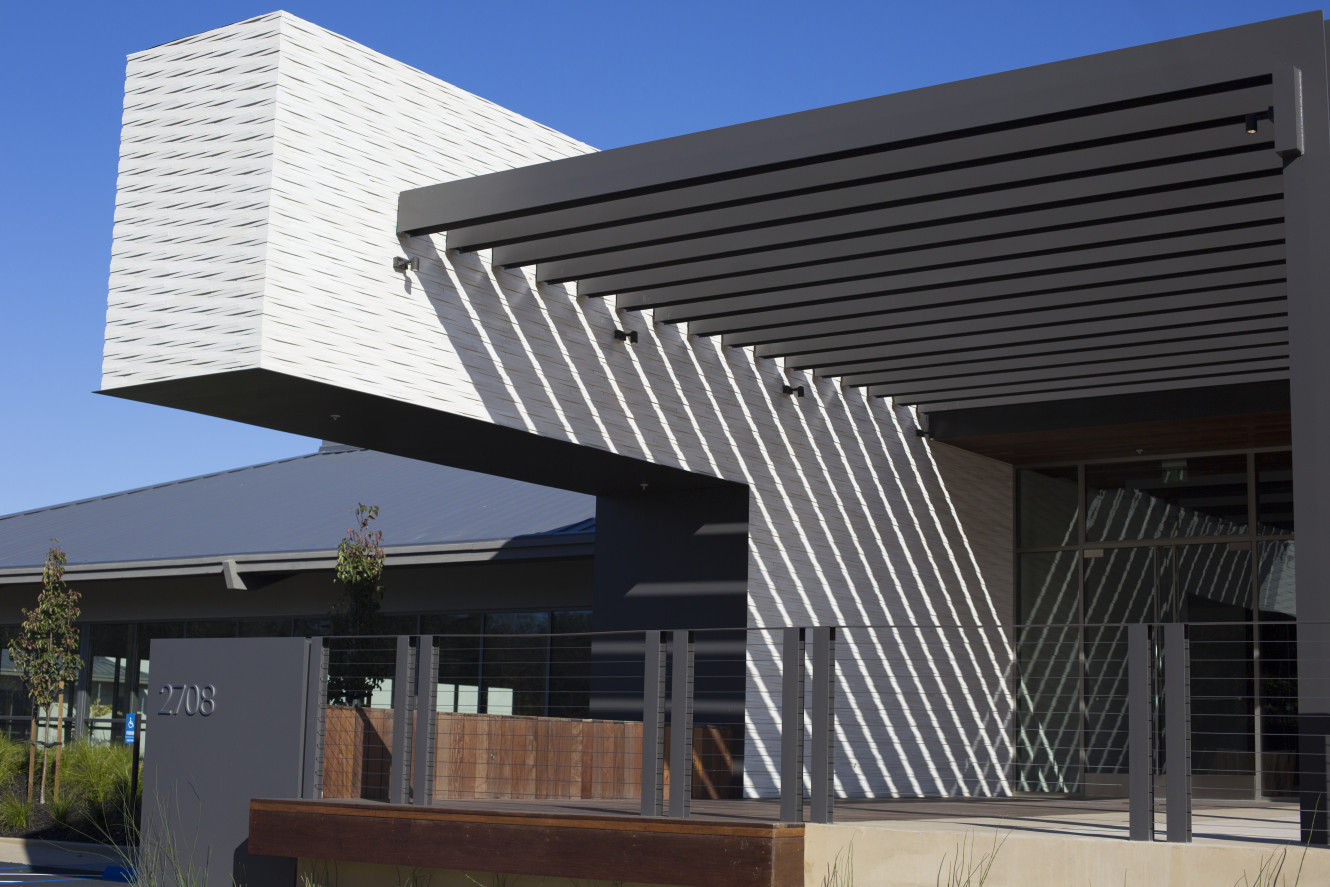 Cladding Tropical White Rustic II