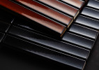 Yuki Border Black and Red