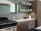 Polychrome PW89 with Charcoal Scraffito D 5x10. Designer: Grace Home Design